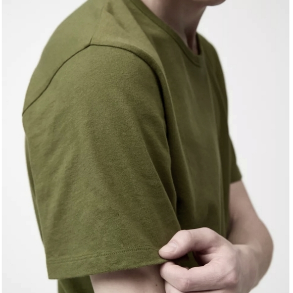 🔥 SALE NWT URBAN OUTFITTERS BDG COTTON TEE IN GREEN Size Large - Picture 3 of 5